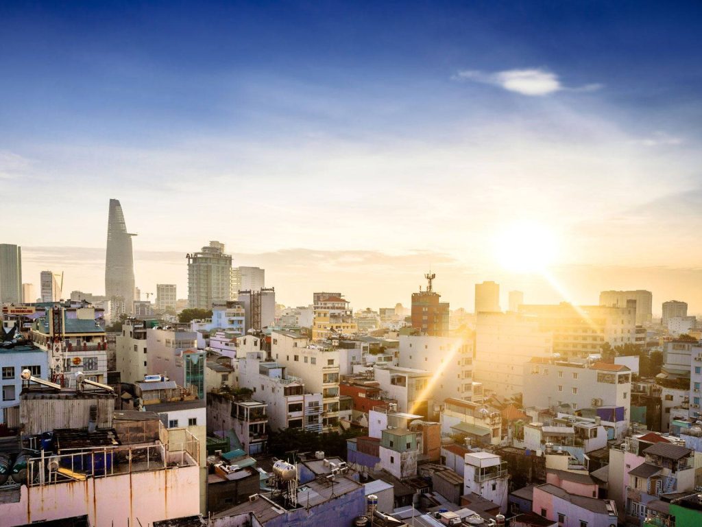 dung-chan-tai-6-bai-bien-tuyet-voi-gan-thanh-pho-ho-chi-minh