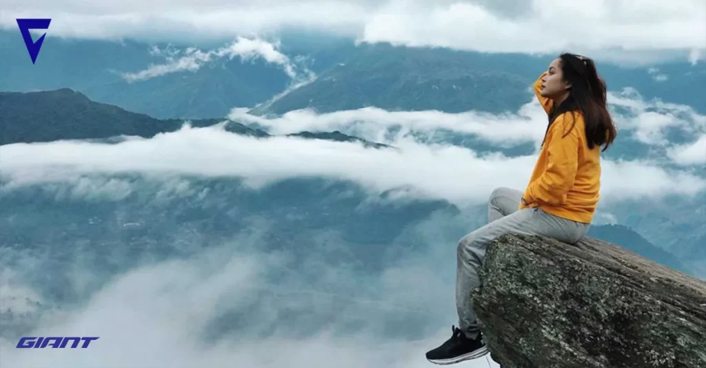 sapa-cloud-hunting-vs-dalat-flower-hunting-a-classic-battle-of-dreamers